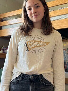 COUGARS Ruffled Long Sleeve tee Cream LARGE